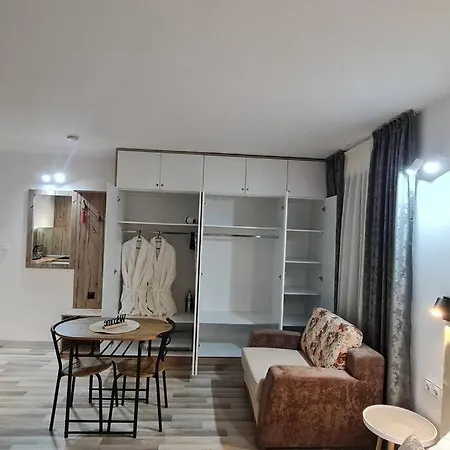 Monfort A * Μπάνσκο