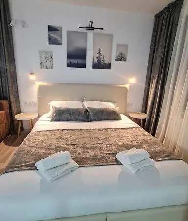 Apartament Monfort A