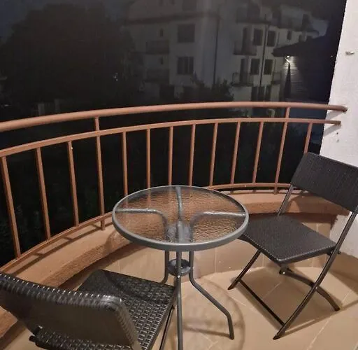 Monfort A Apartment *