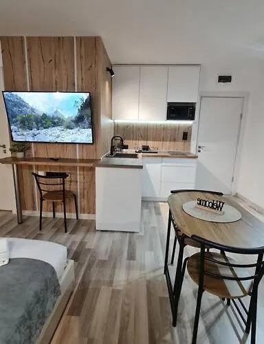 Apartman Monfort A *